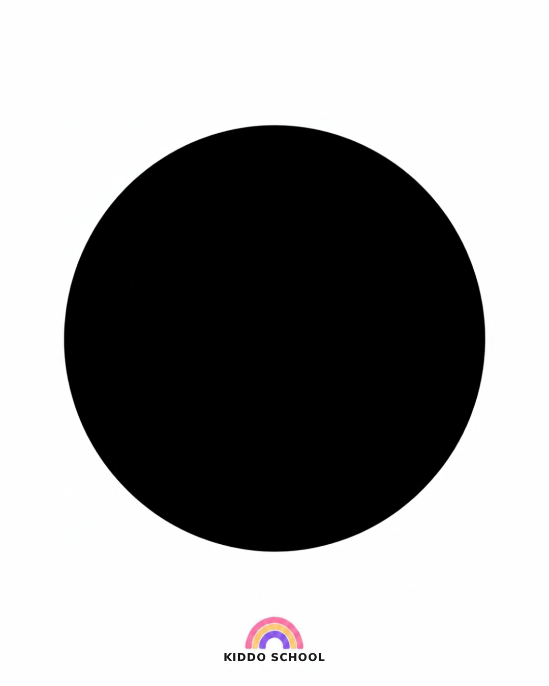 Black and white high-contrast circle card for newborns